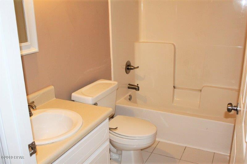 Shadow Bay Unit 5 - Residential