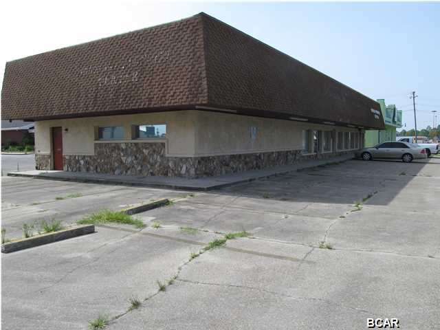 No Named Subdivision - Commercial Lease