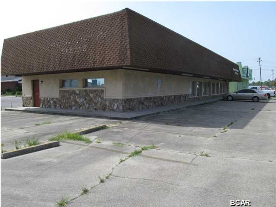 Very nice office space just off Tyndall Parkway near the Winn Dixie Shopping Center. Space is ideal for office/retail use, small dance studio/martial arts studio type use. Space has two large open rooms with reception area, 1 office, 1 large conference room, 2 restrooms, 2 kitchen/break rooms. This space is nicely appointed with ample parking and ready for immediate occupancy.