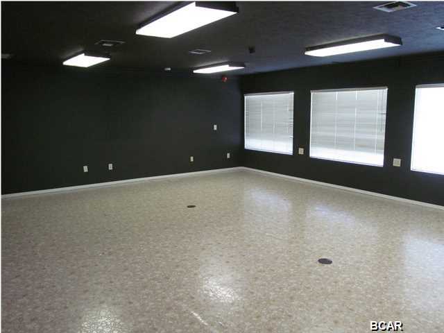 No Named Subdivision - Commercial Lease