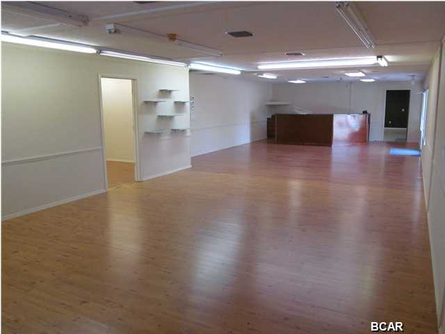 No Named Subdivision - Commercial Lease