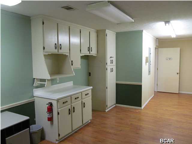 No Named Subdivision - Commercial Lease