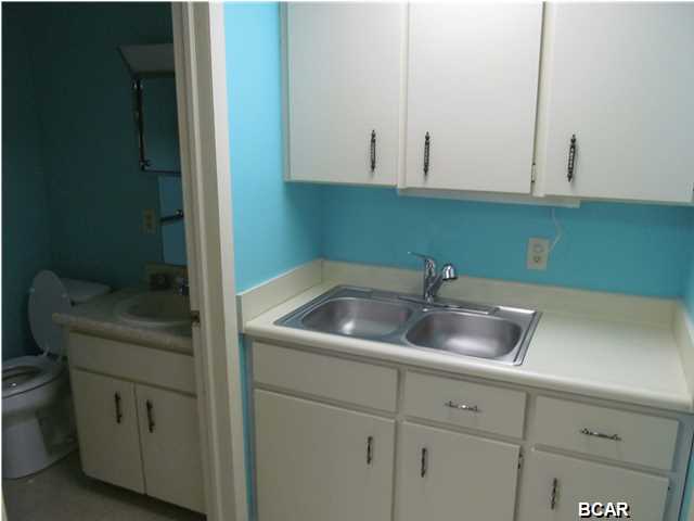 No Named Subdivision - Commercial Lease