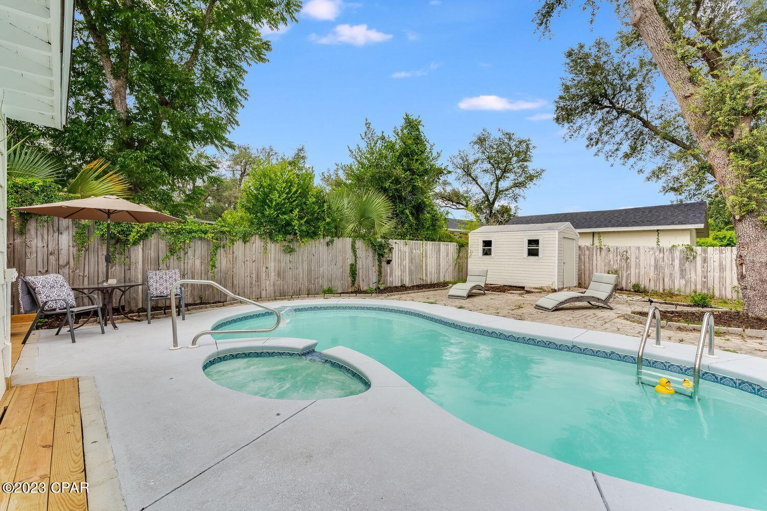 Cove Terrace - Residential