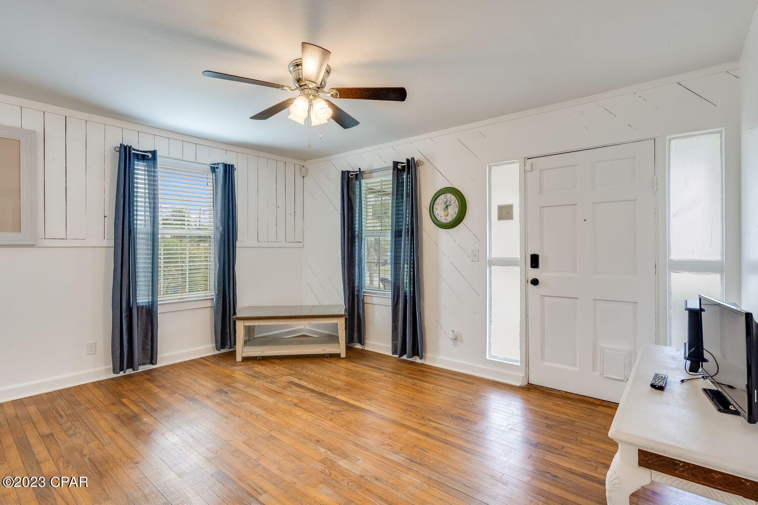 Cove Terrace - Residential