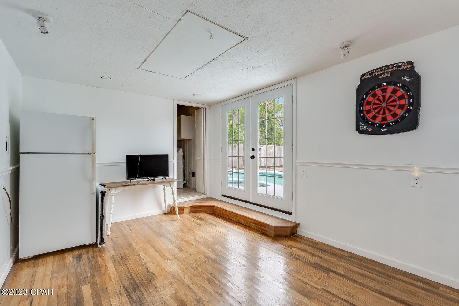 Cove Terrace - Residential