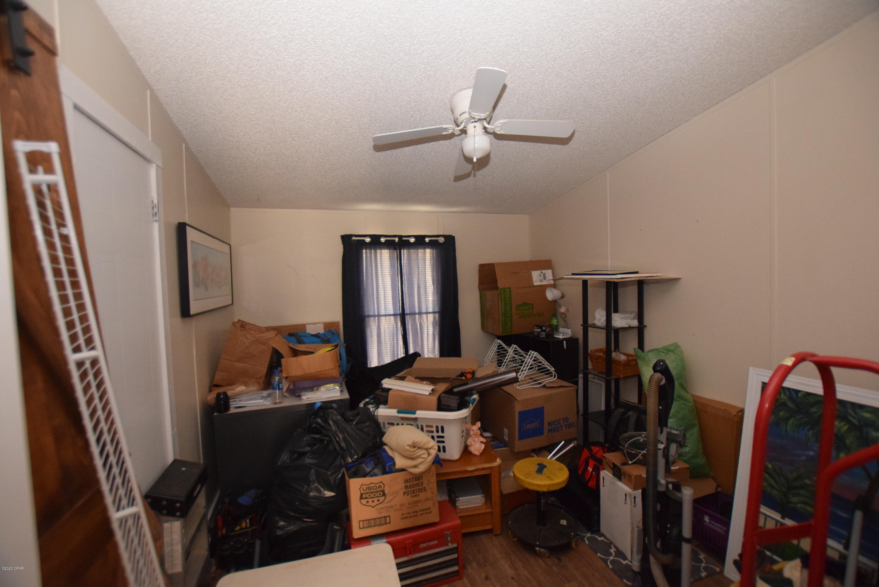 White Western Springs Unit 1 - Residential