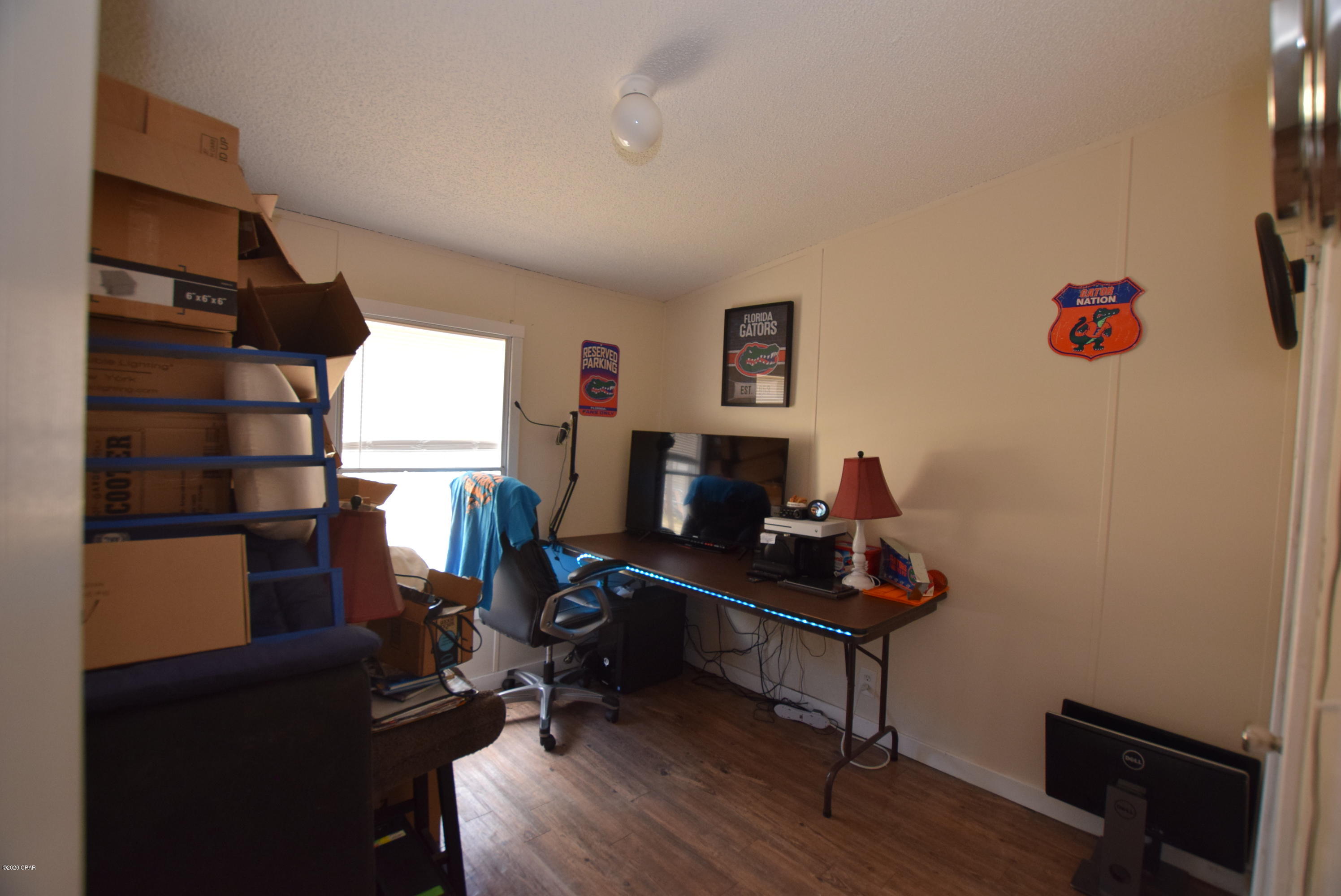 White Western Springs Unit 1 - Residential