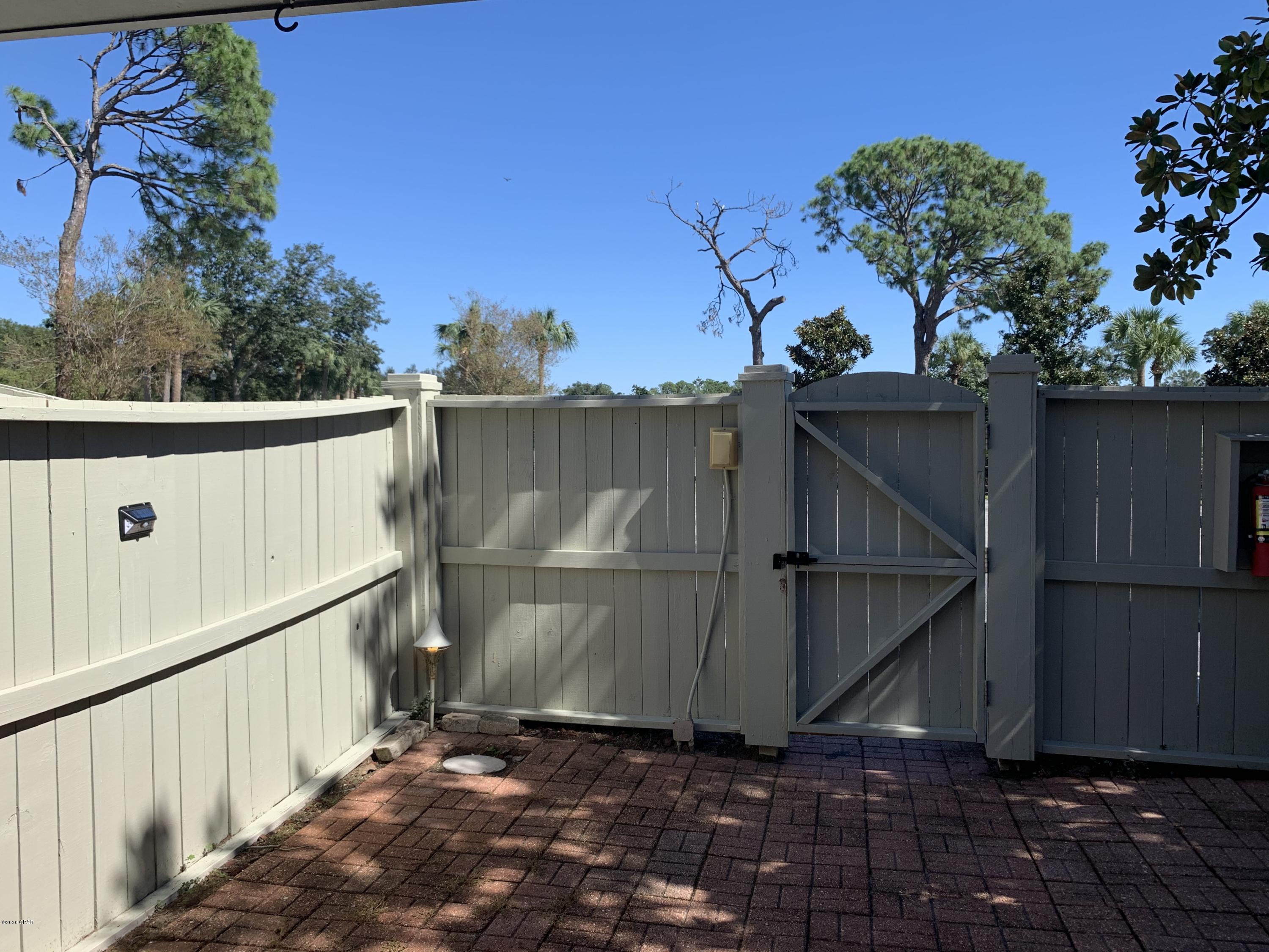 Bay Point Golf Villas I - Residential