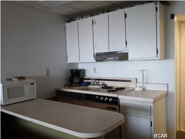 Fontainebleau Terrace - Residential