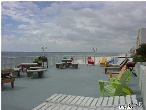 Fontainebleau Terrace - Residential