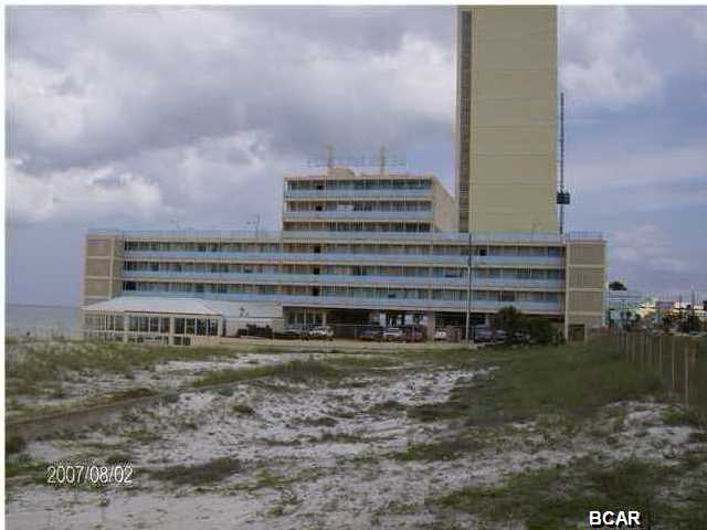 Fontainebleau Terrace - Residential