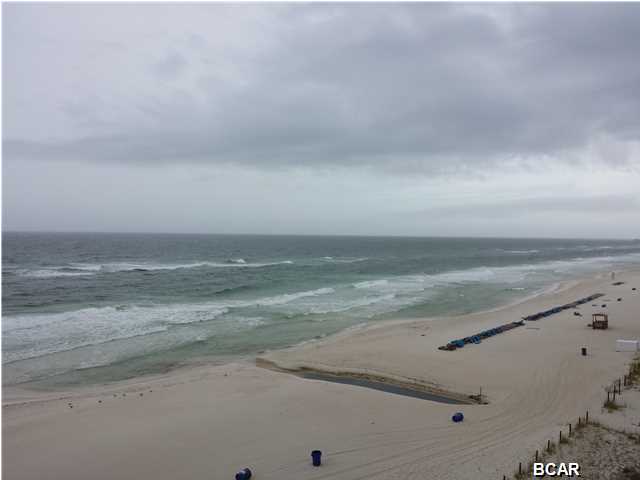 Fontainebleau Terrace - Residential