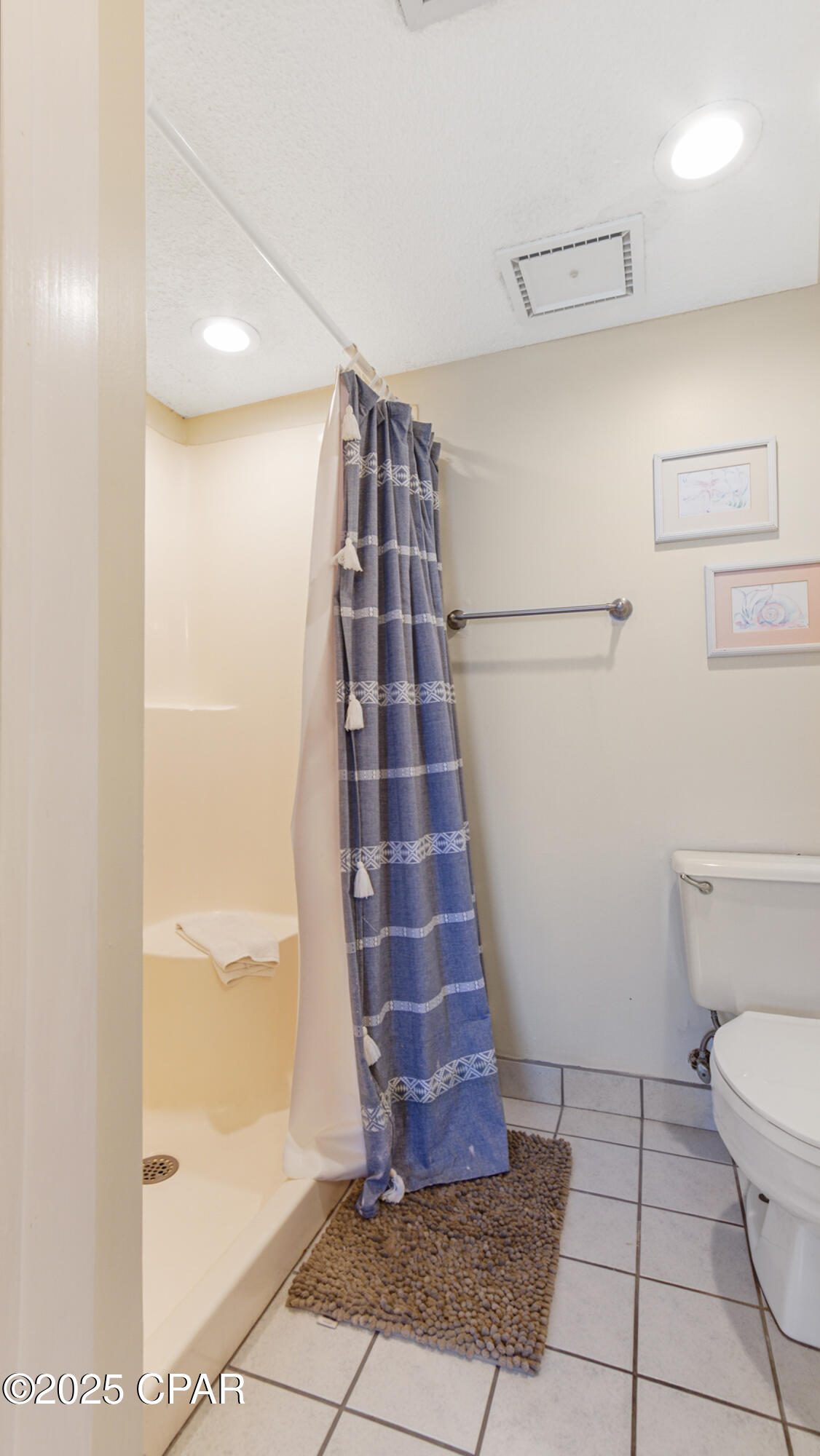 The Commodore - Residential