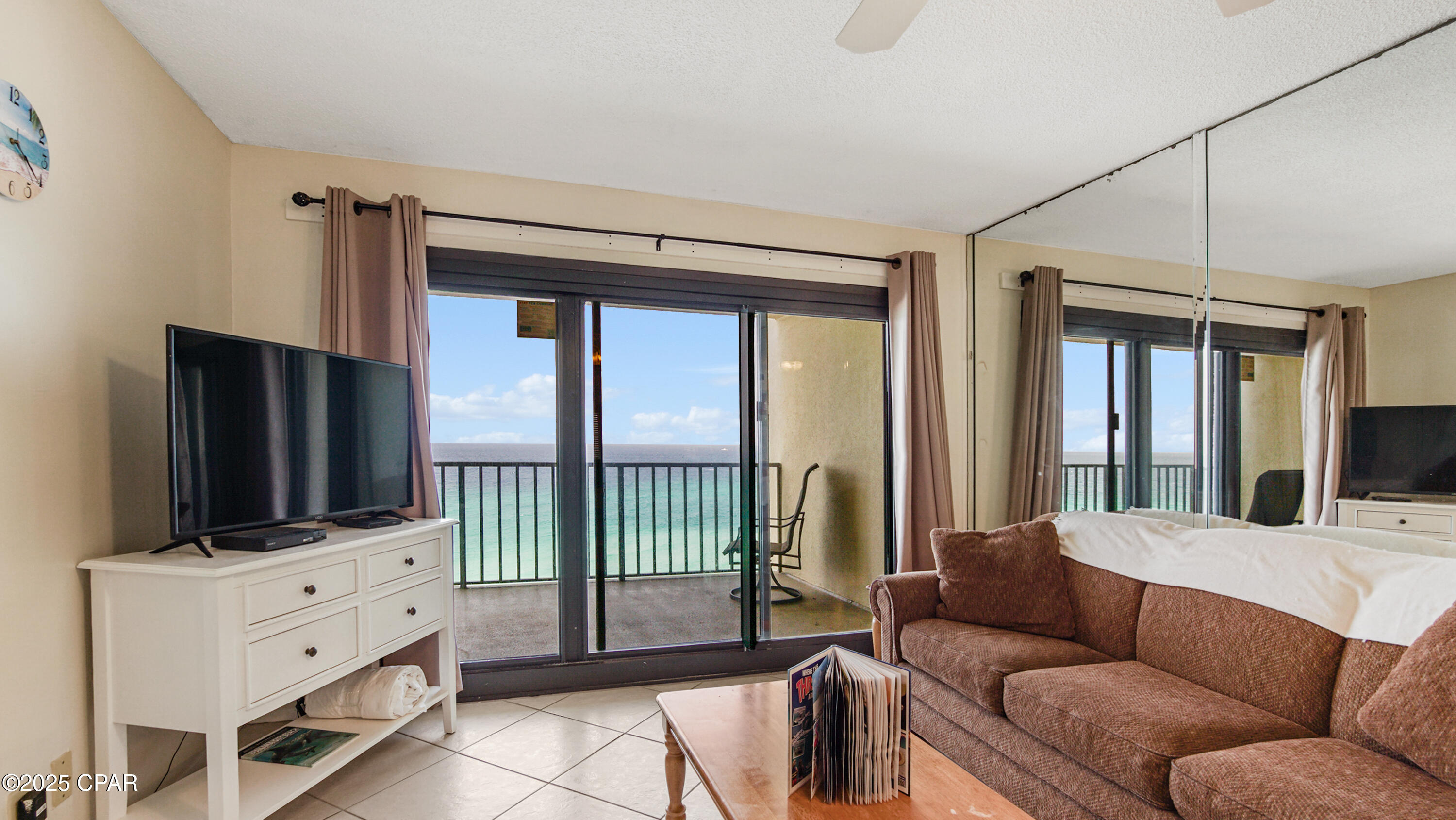 The Commodore - Residential