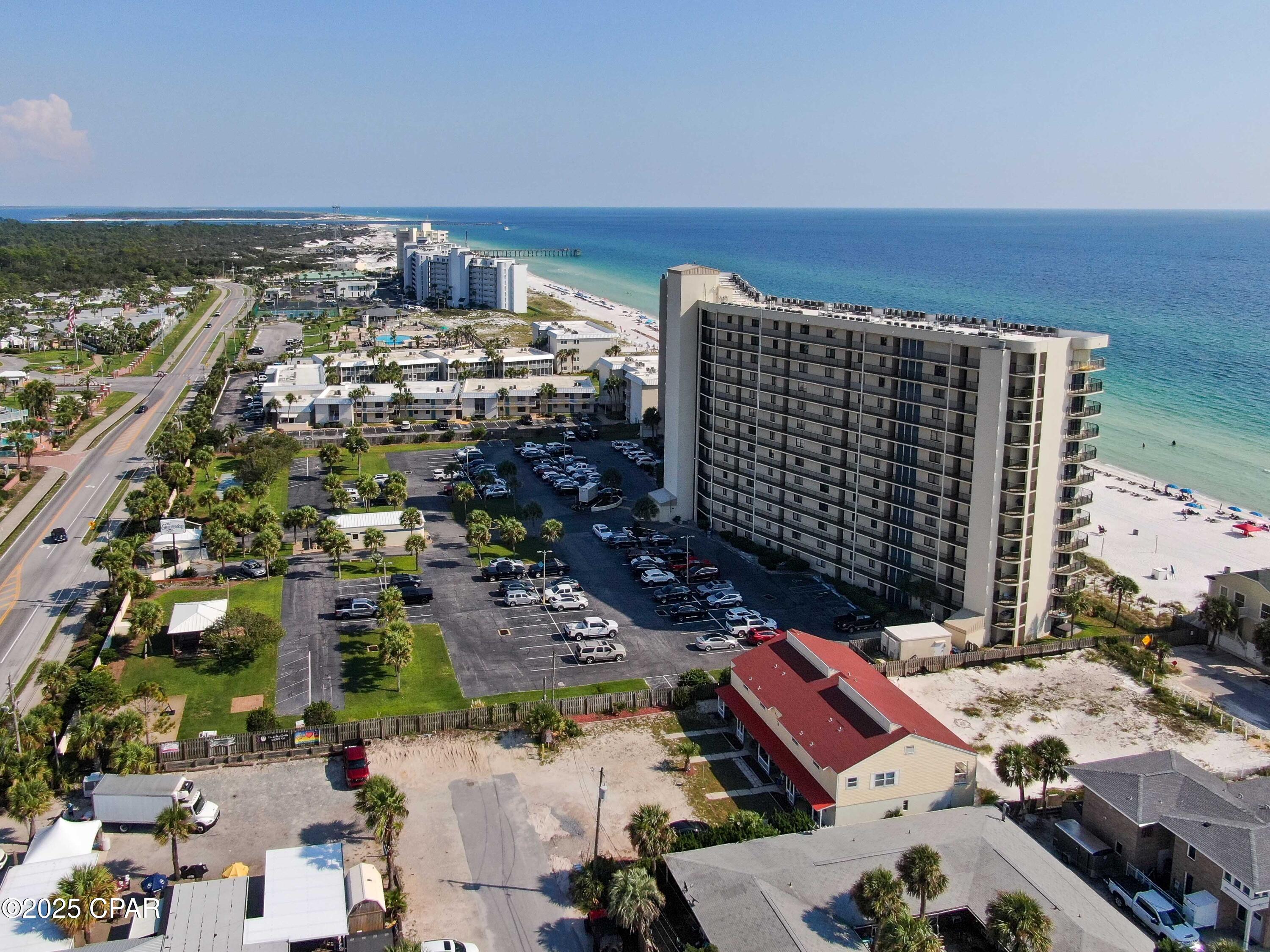 The Commodore - Residential