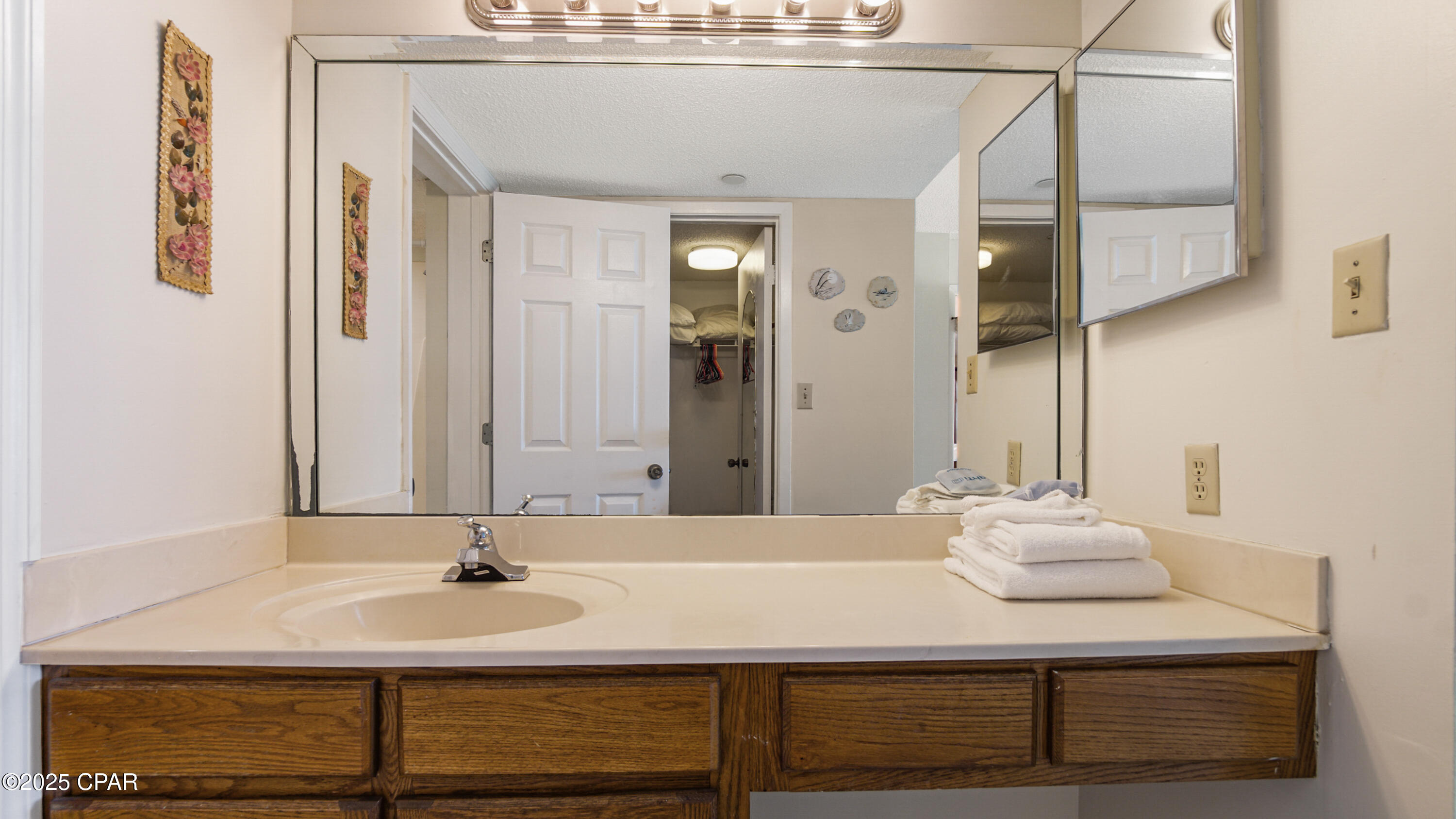 The Commodore - Residential