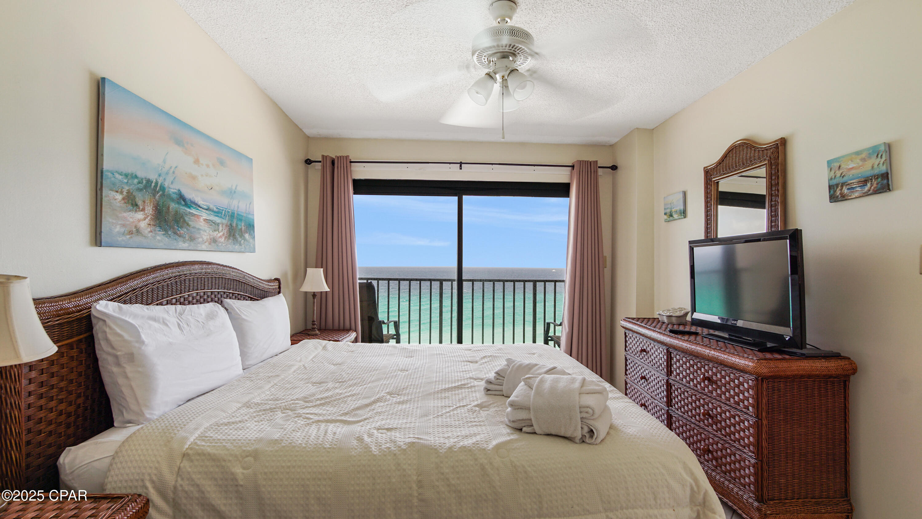 The Commodore - Residential