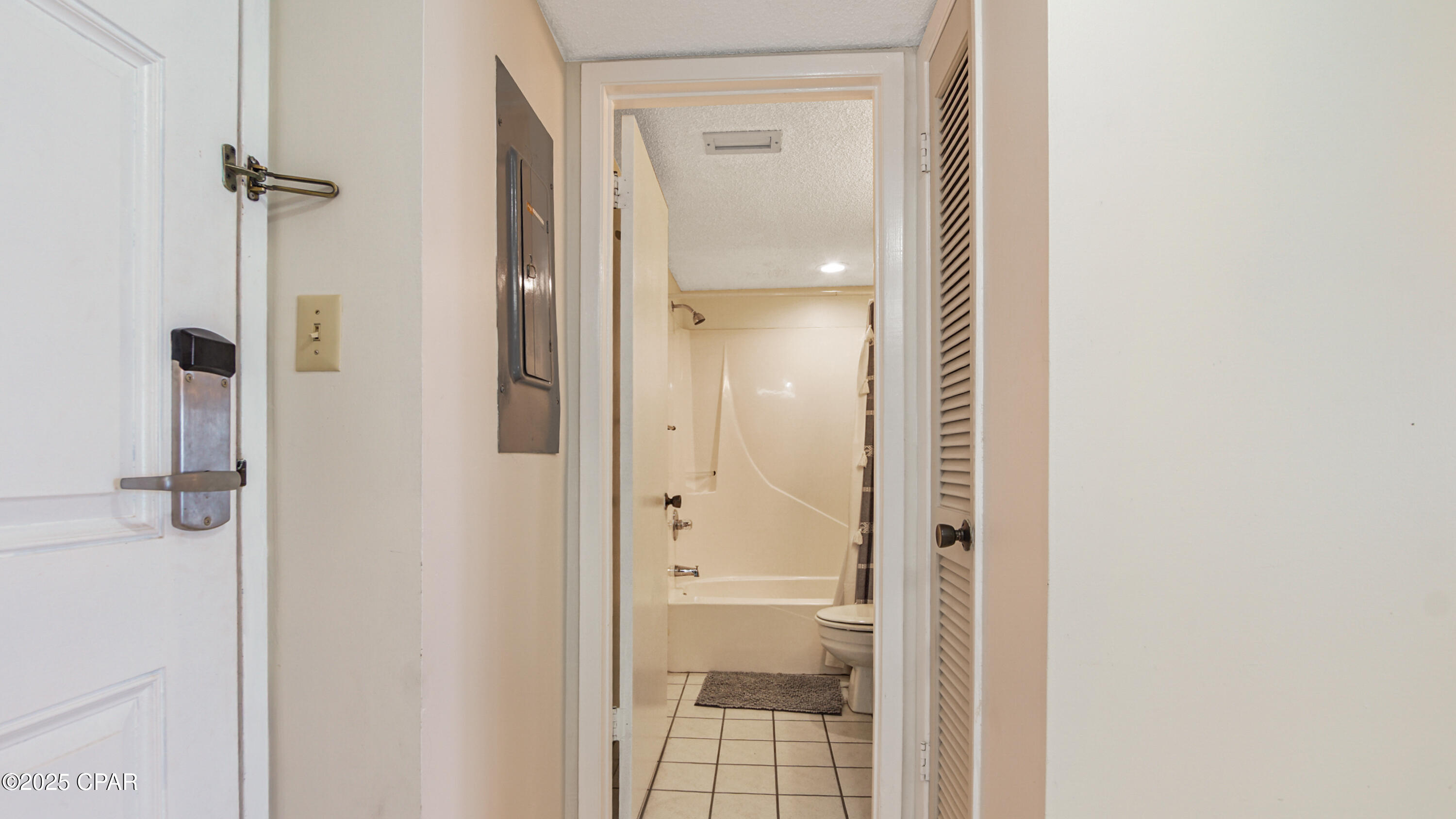 The Commodore - Residential