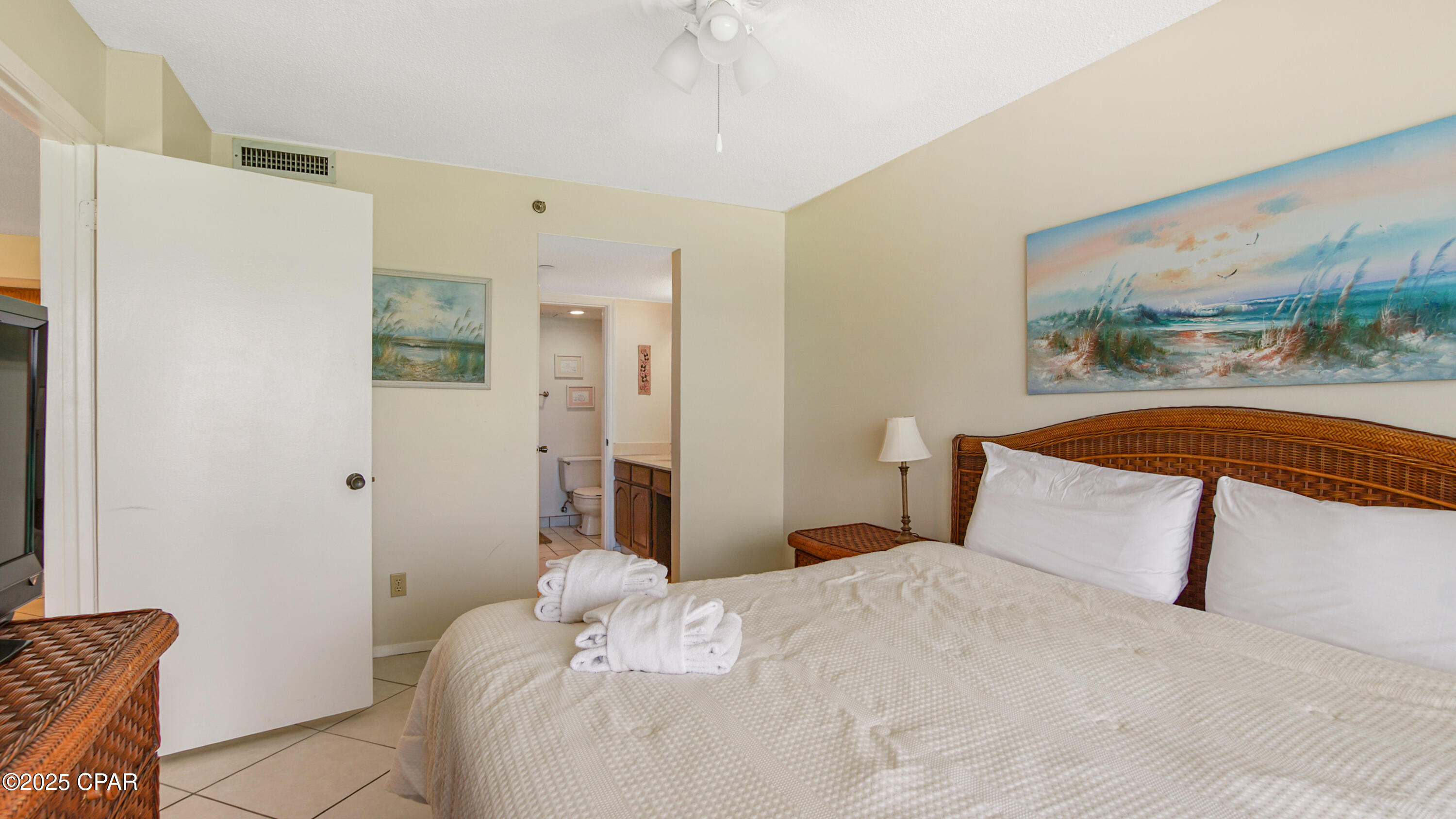 The Commodore - Residential