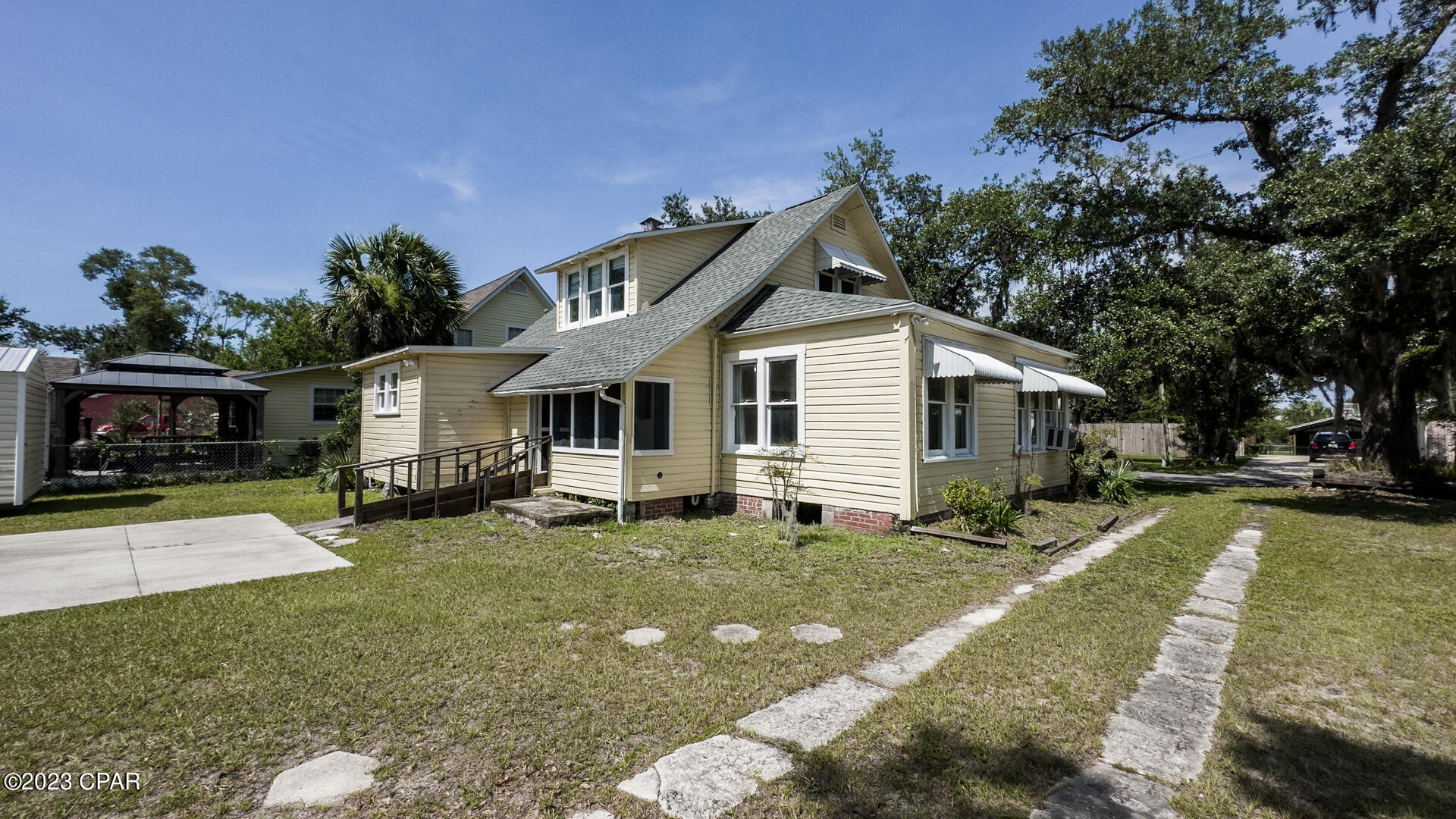 [No Recorded Subdiv] - Residential