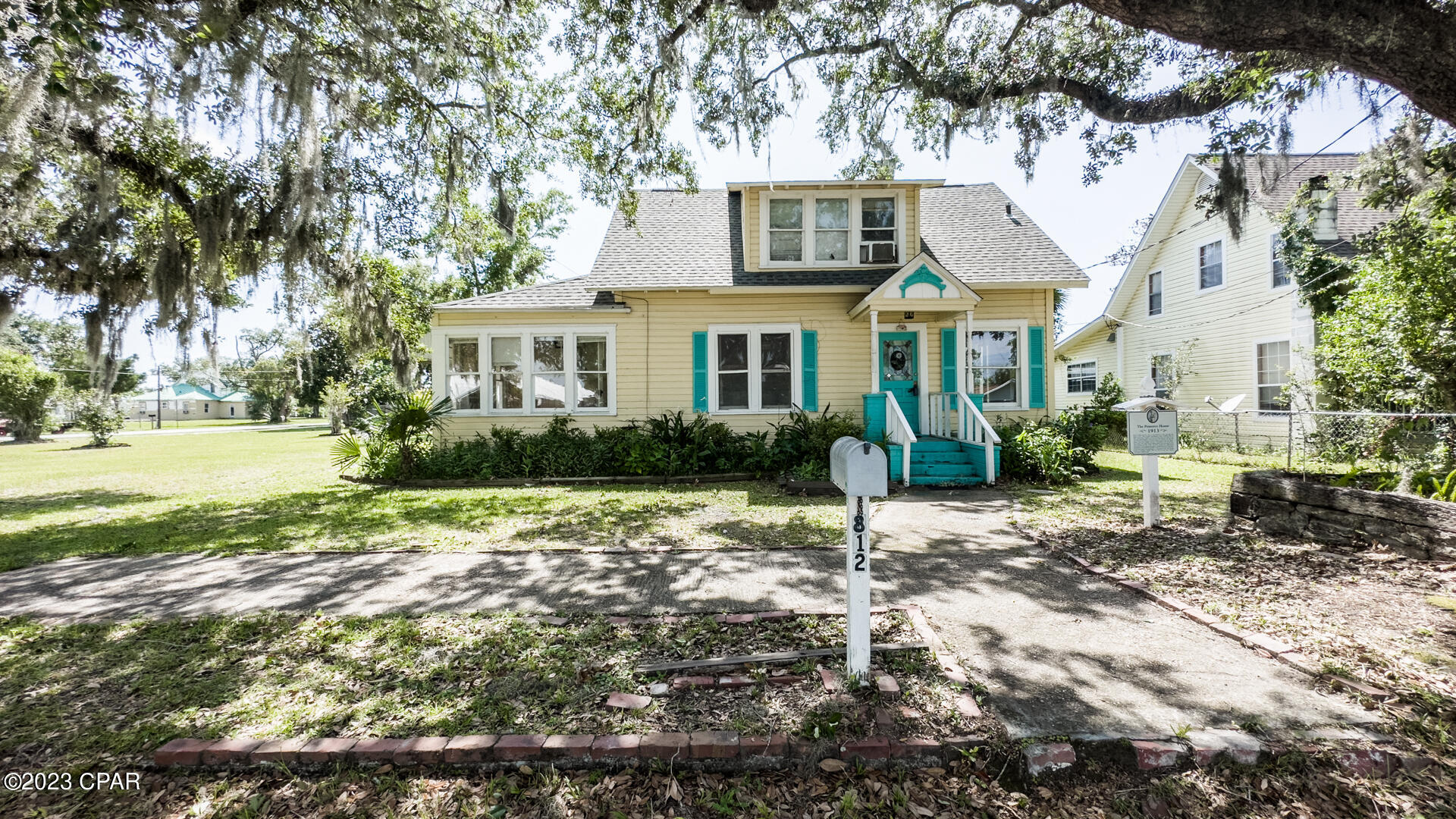 [No Recorded Subdiv] - Residential