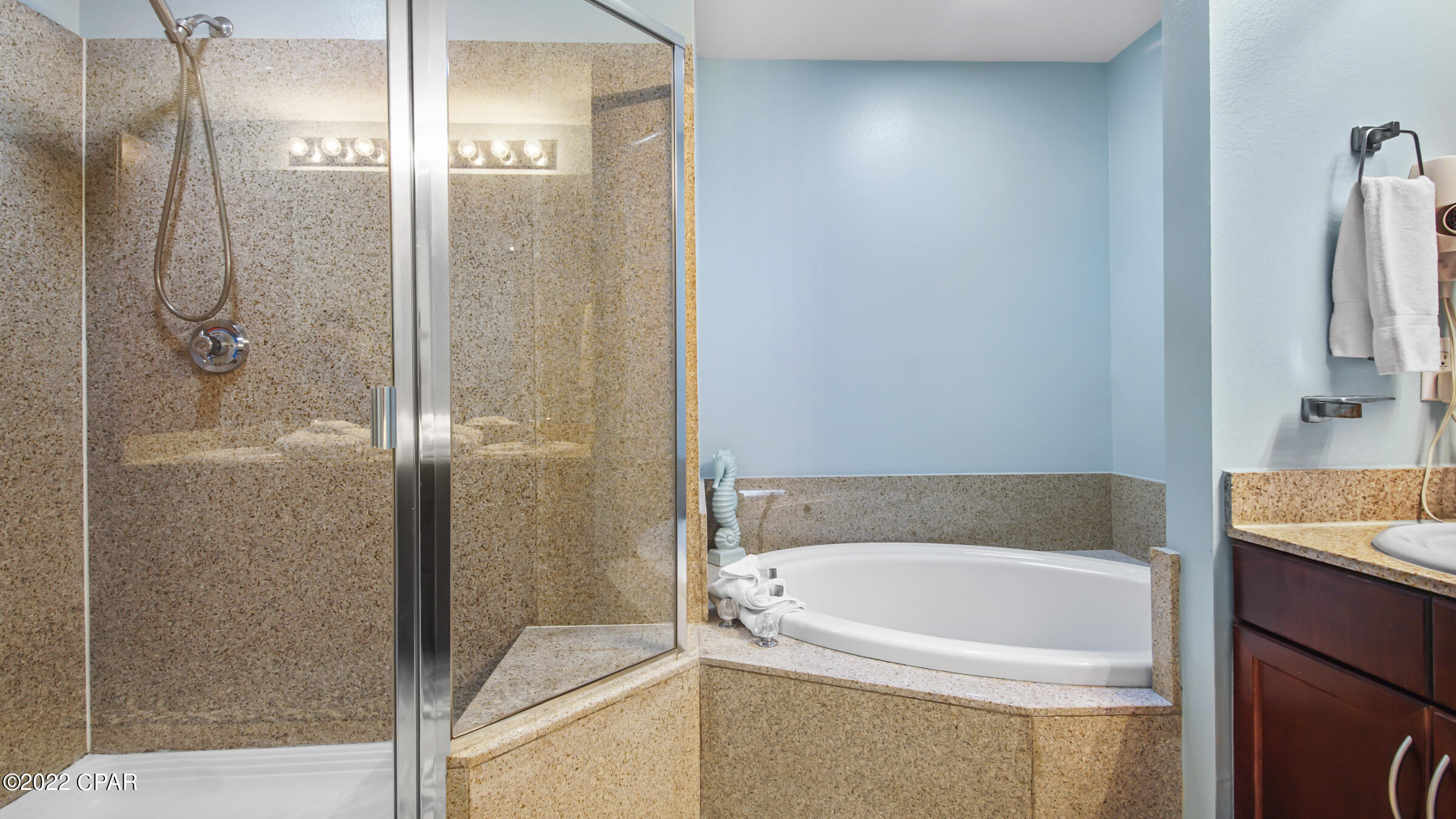 Laketown Wharf - Residential