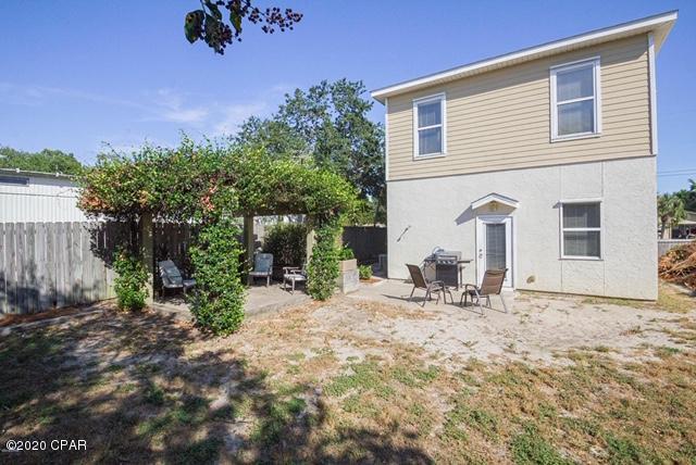 Laguna Beach Estates 7th Add - Residential