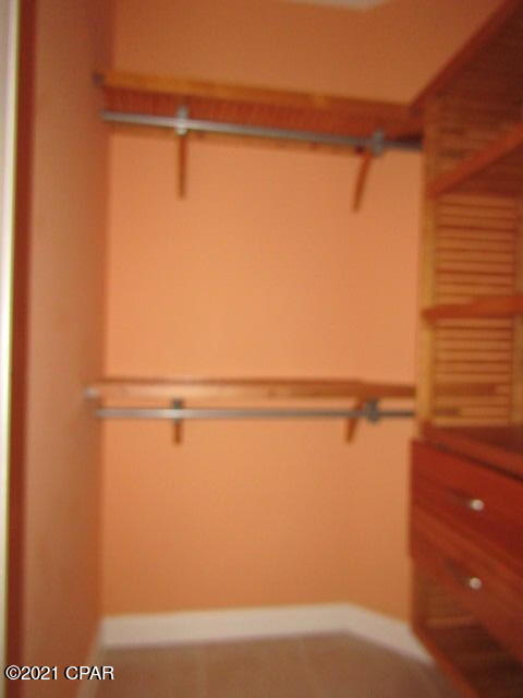 Colony Club Hrbr Ph 1 - Residential Lease