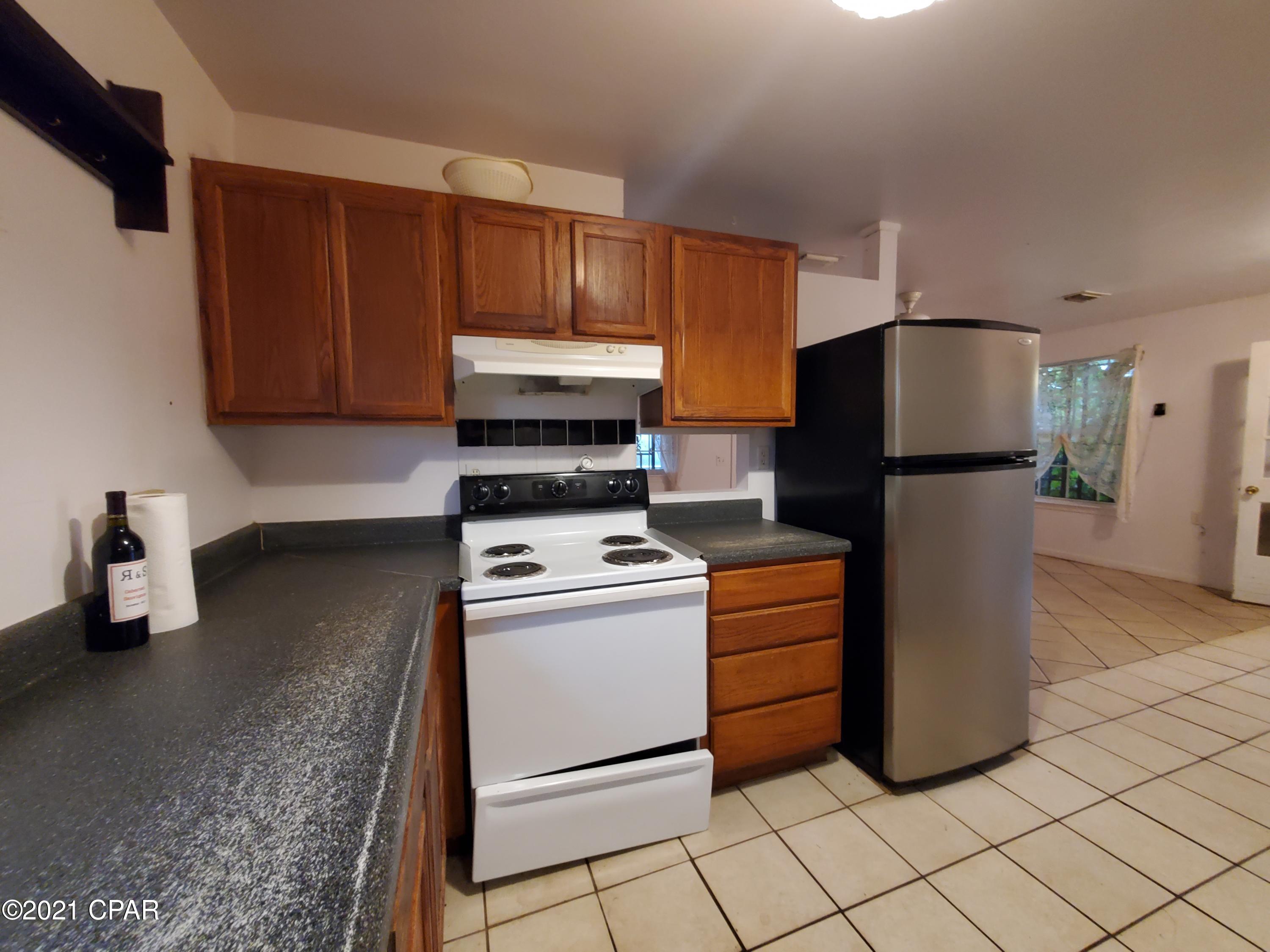 [No Recorded Subdiv] - Residential