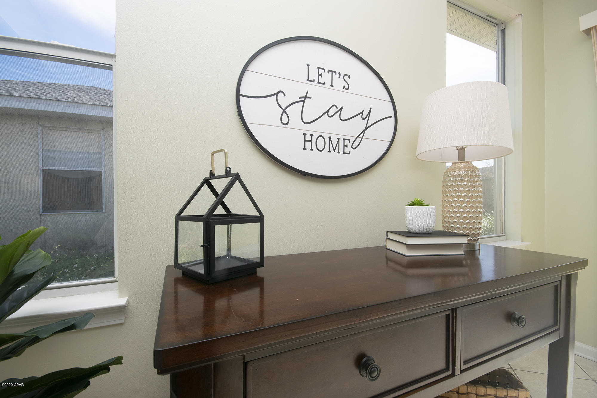Pine Tree Place Unit 1 - Residential