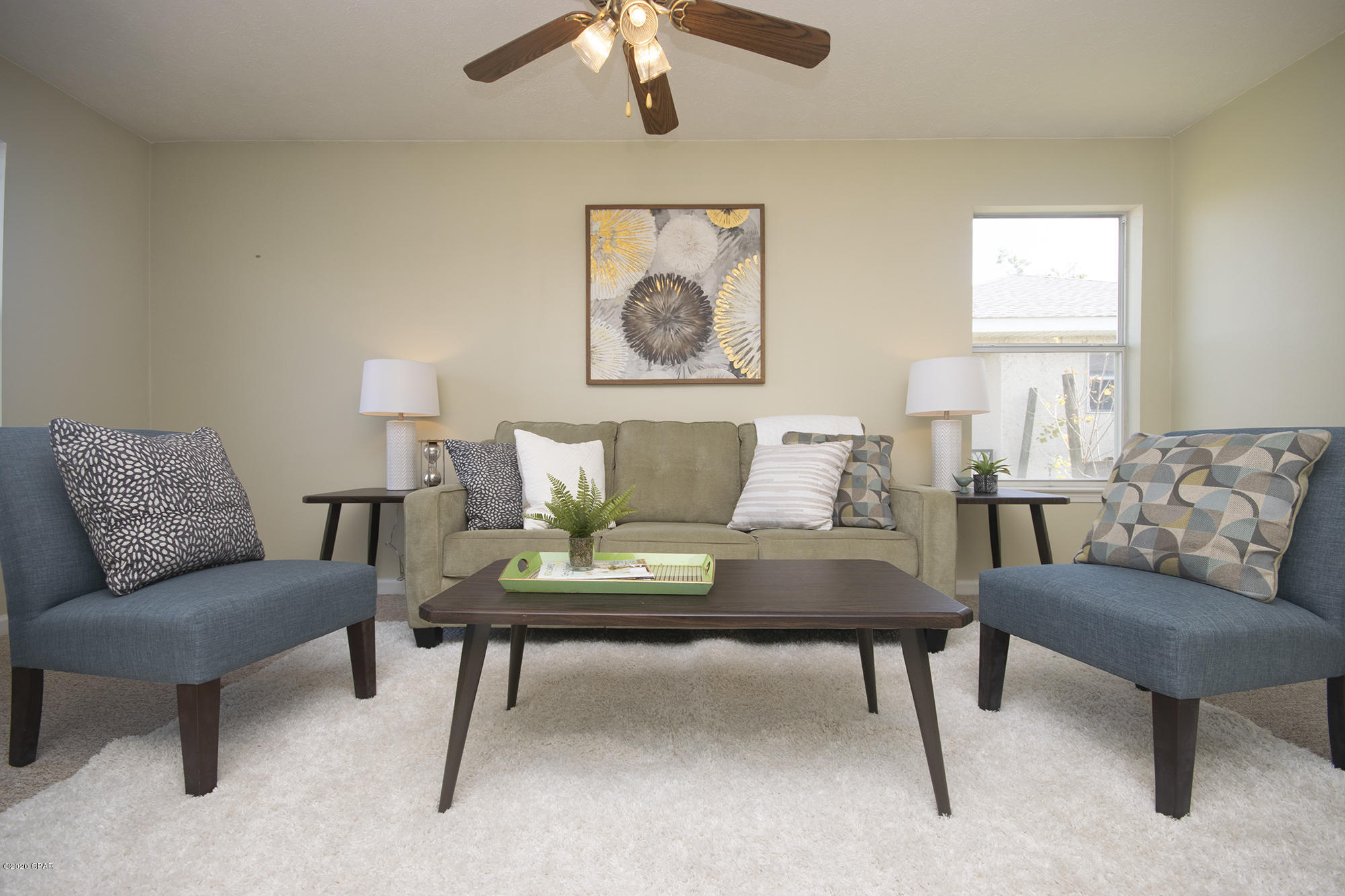 Pine Tree Place Unit 1 - Residential