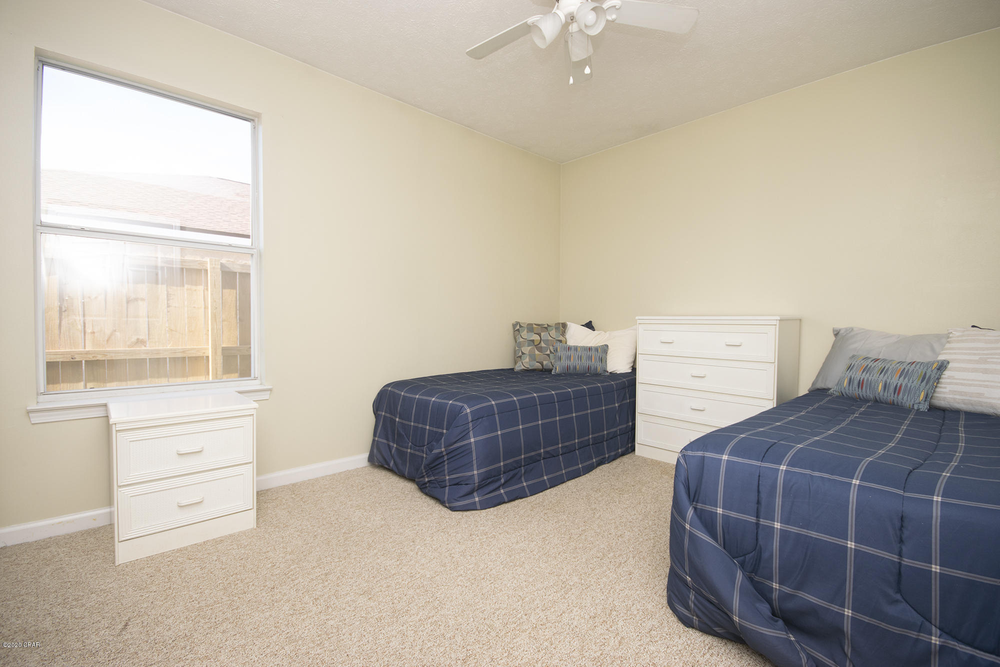 Pine Tree Place Unit 1 - Residential