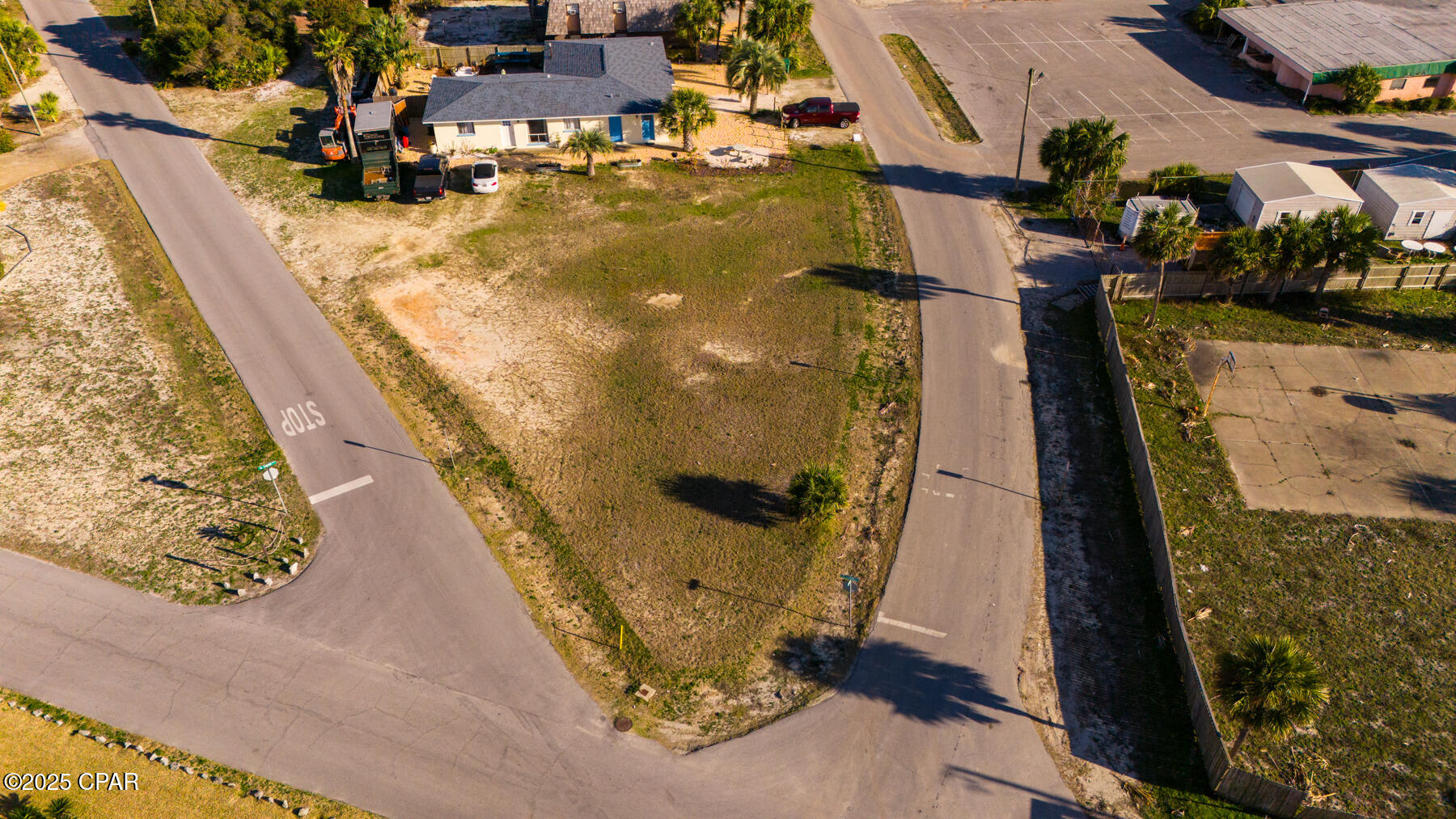 El Centro Beach - Land
