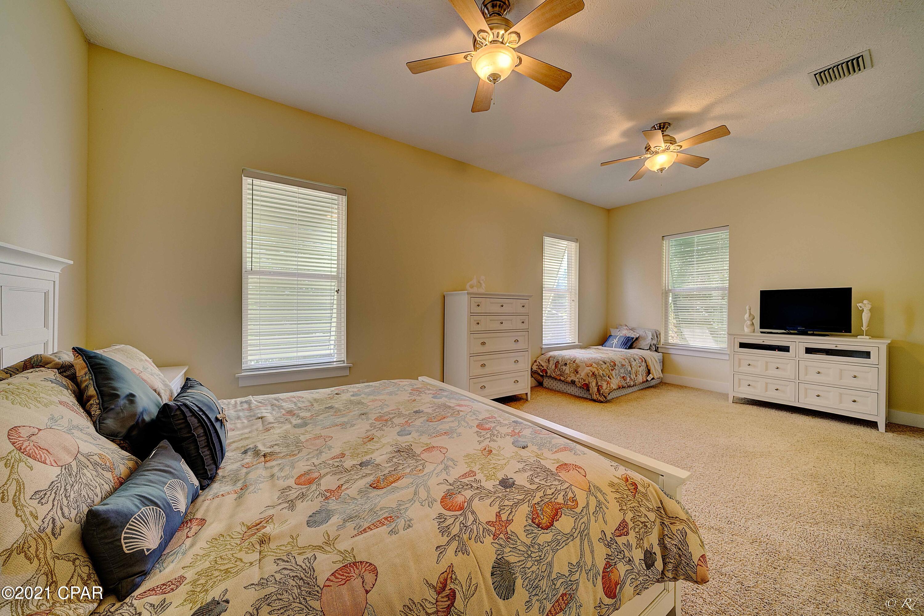 Miramar Heights - Residential