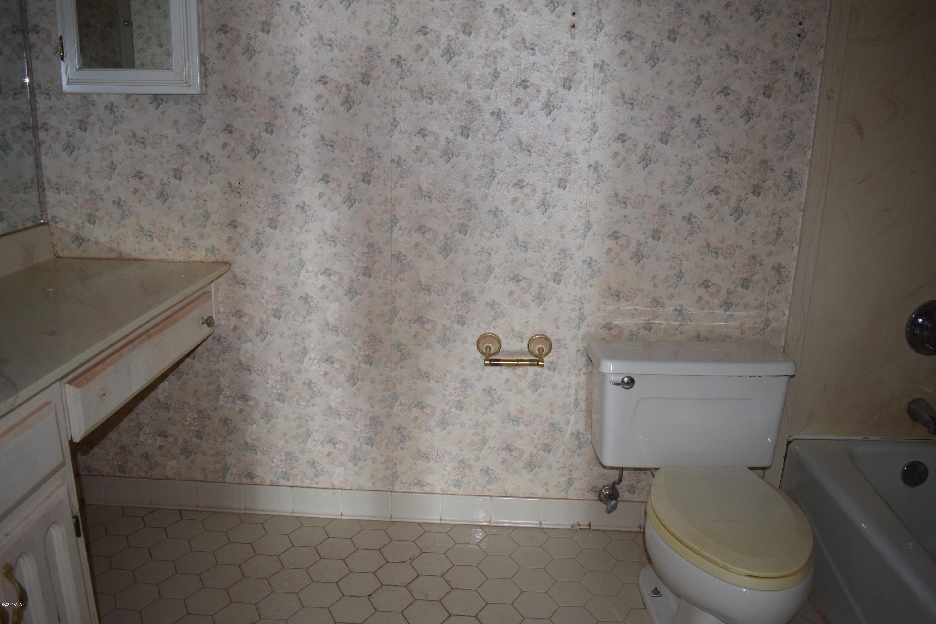 Bay Oaks Townhouses - Residential