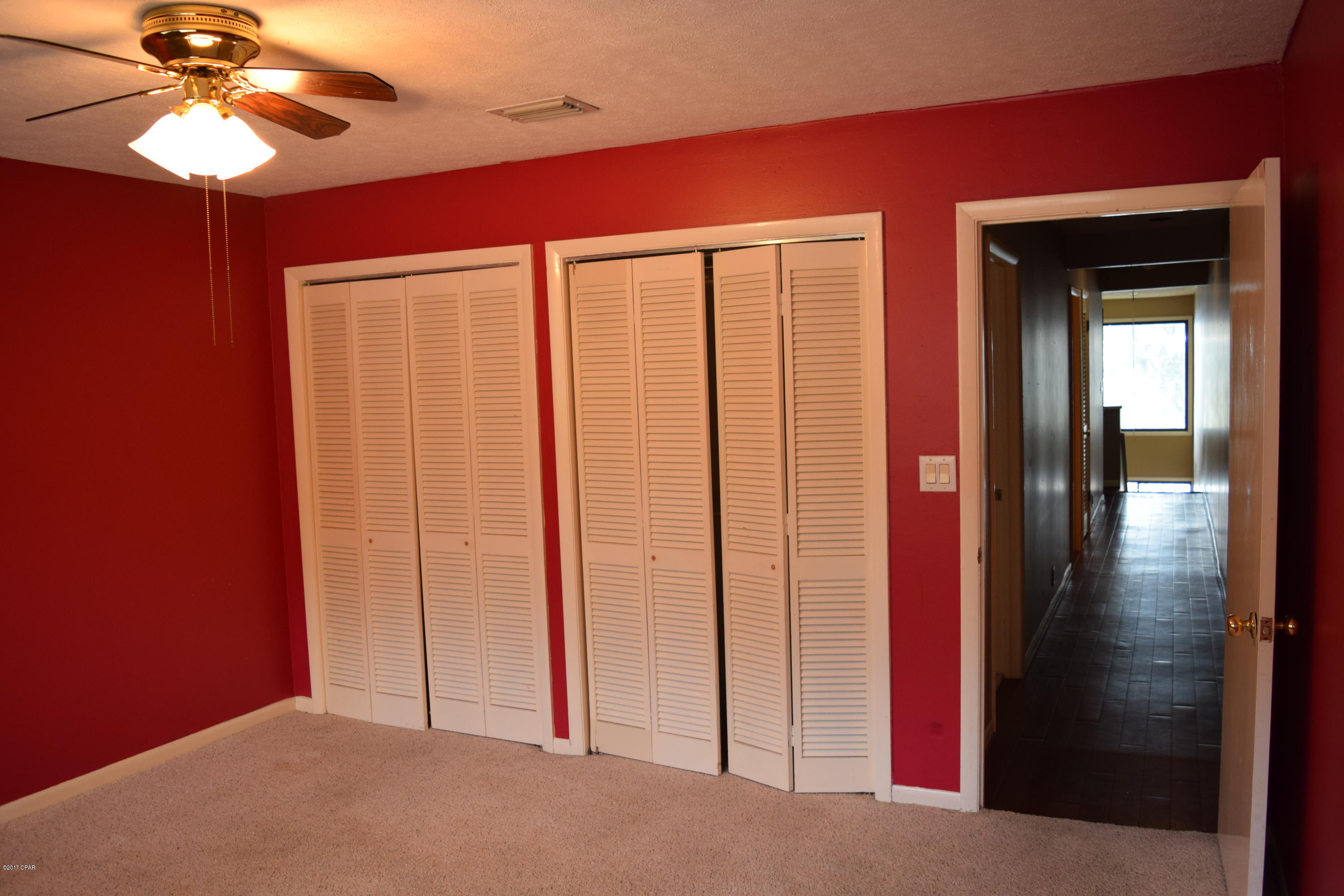 Bay Oaks Townhouses - Residential