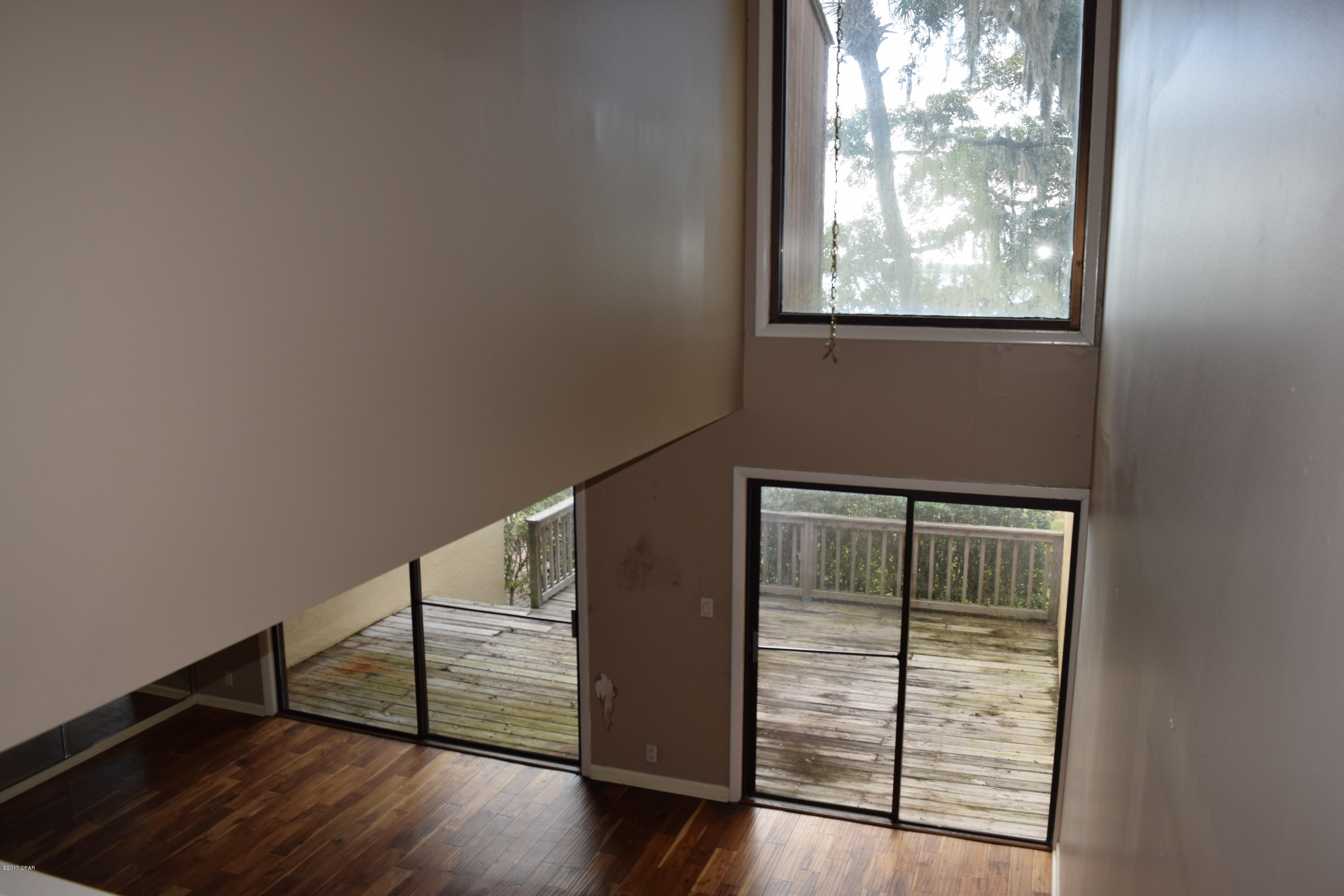 Bay Oaks Townhouses - Residential