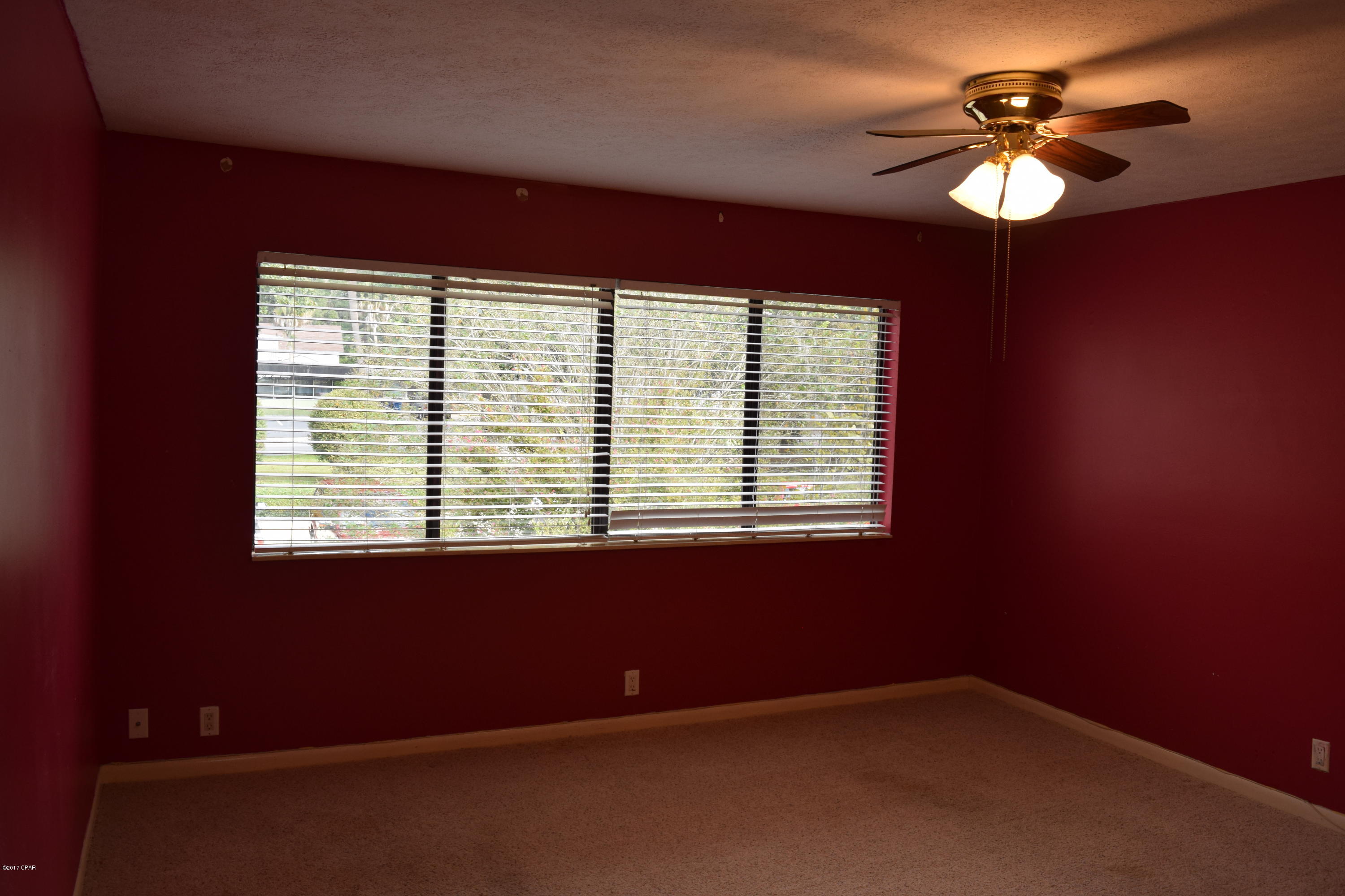 Bay Oaks Townhouses - Residential