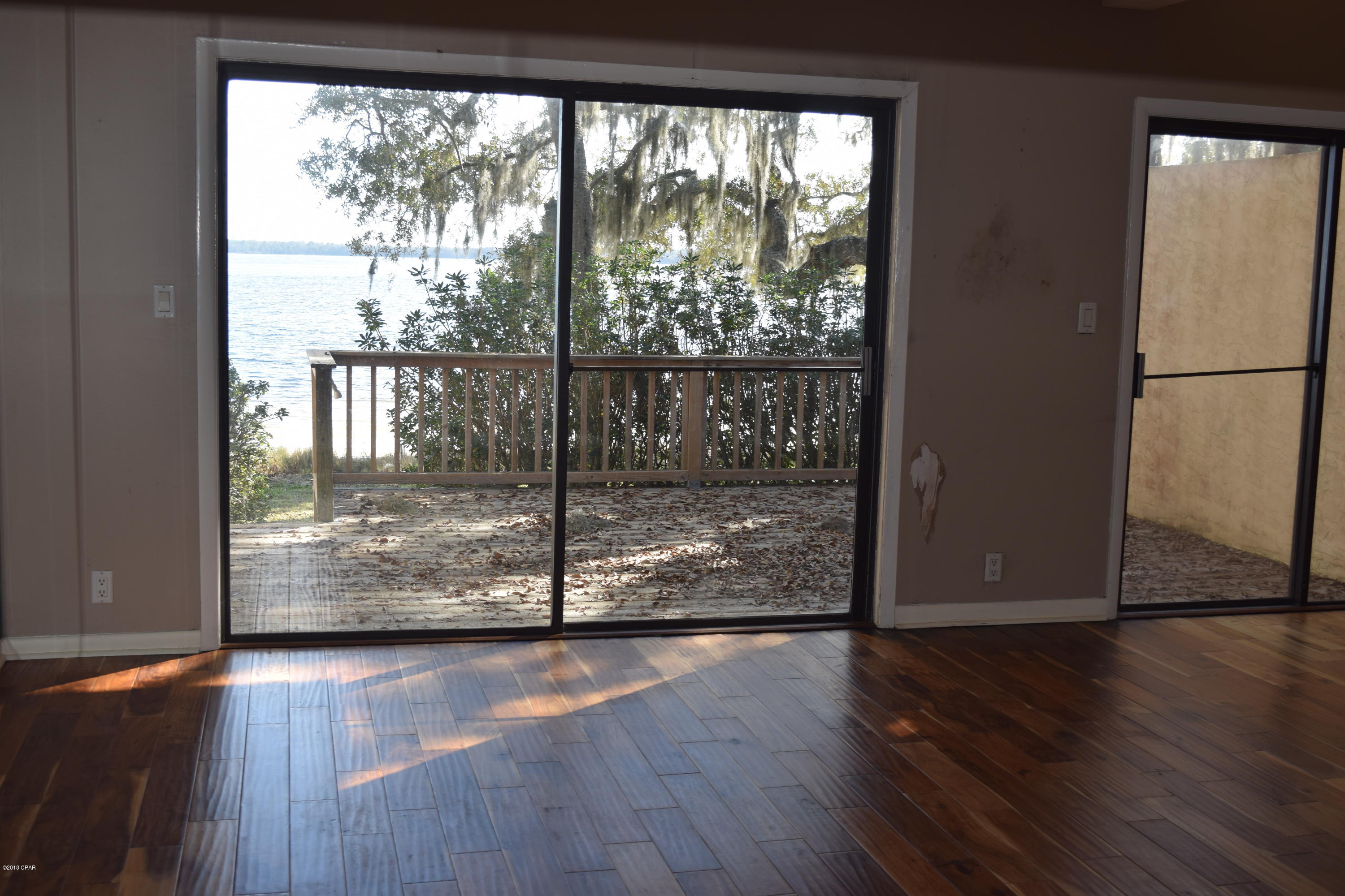 Bay Oaks Townhouses - Residential