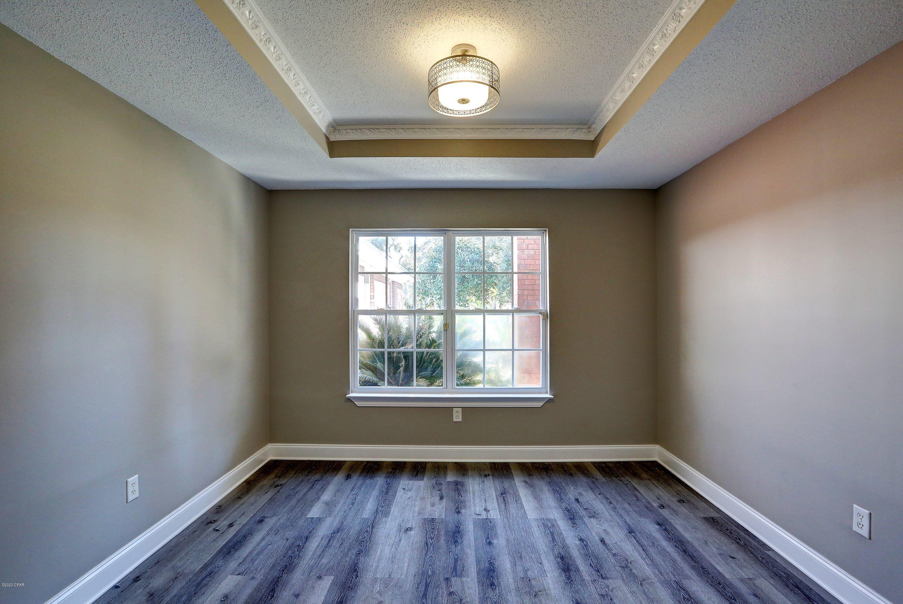 Shoreline Estates - Residential