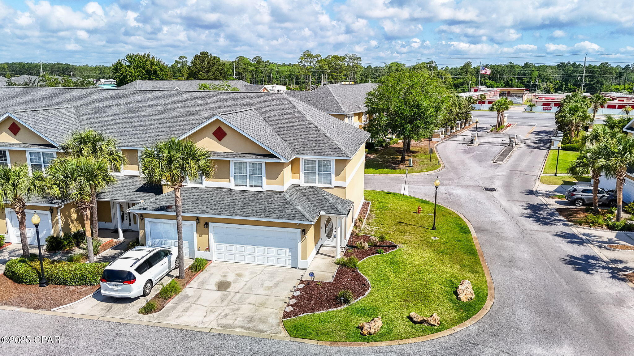 Annabella's Townhomes - Residential