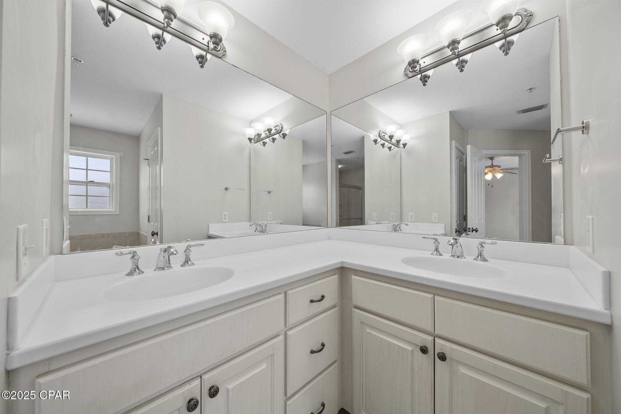 Annabella's Townhomes - Residential