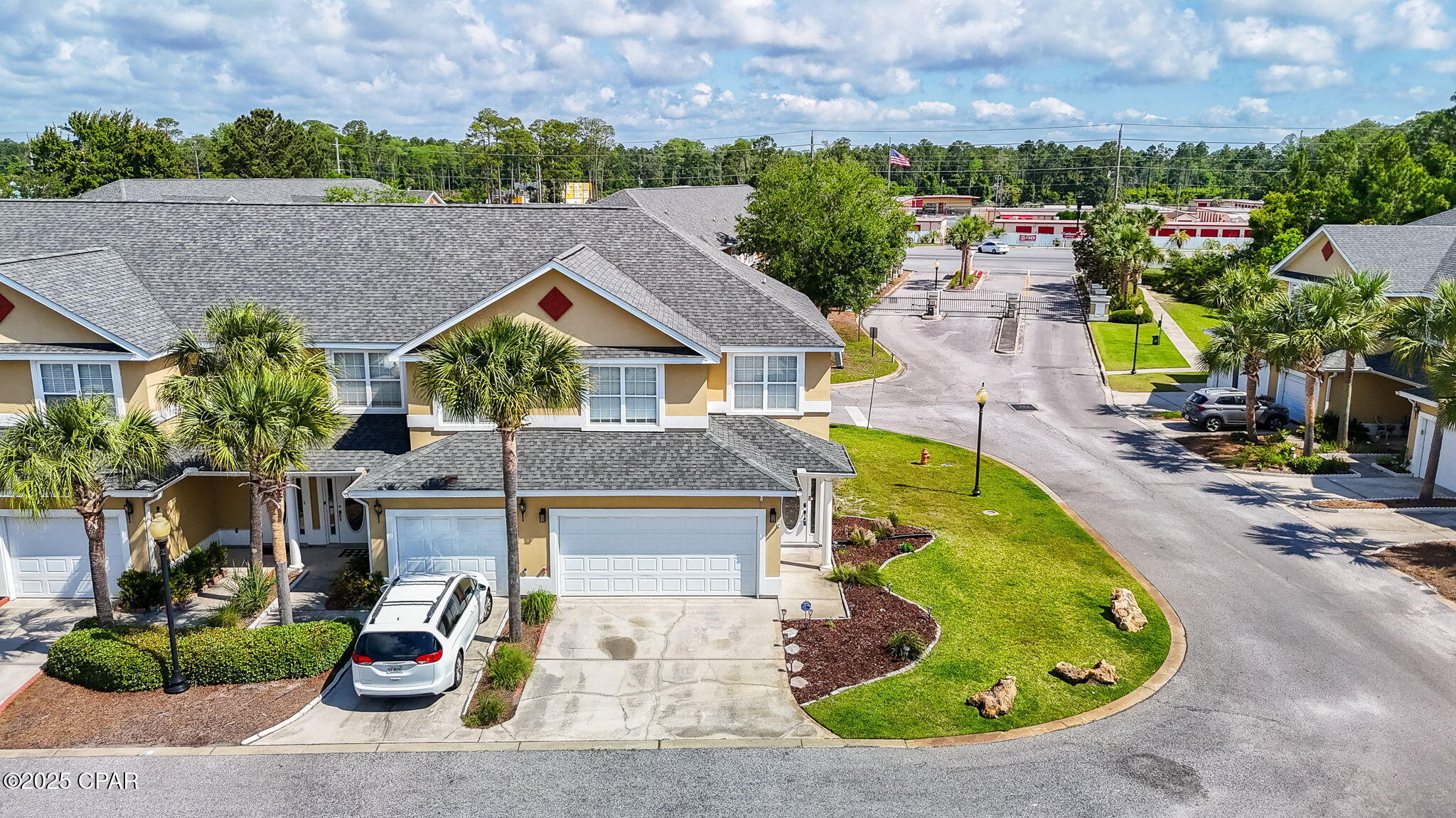 Annabella's Townhomes - Residential