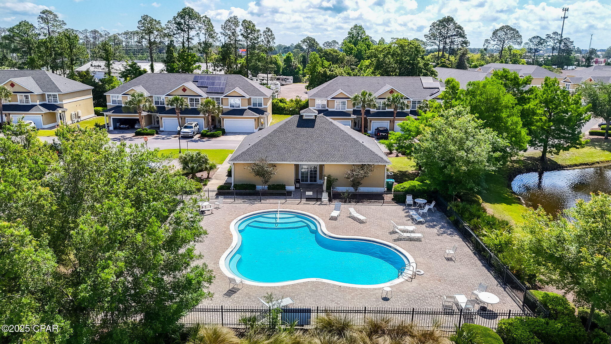 Annabella's Townhomes - Residential