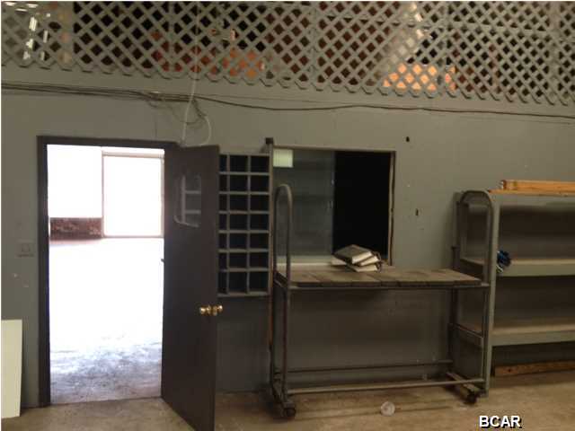 Lynn Haven - Commercial Sale