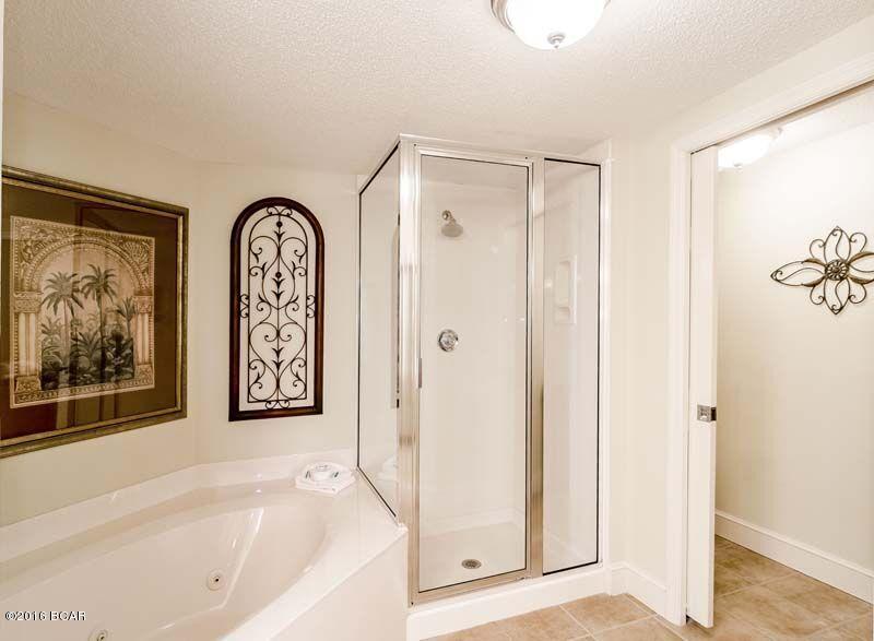 Majestic Beach Tower I - Residential