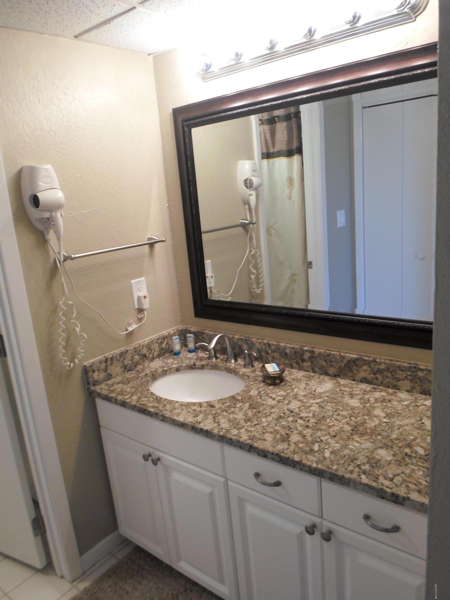 Edgewater Tower II - Residential