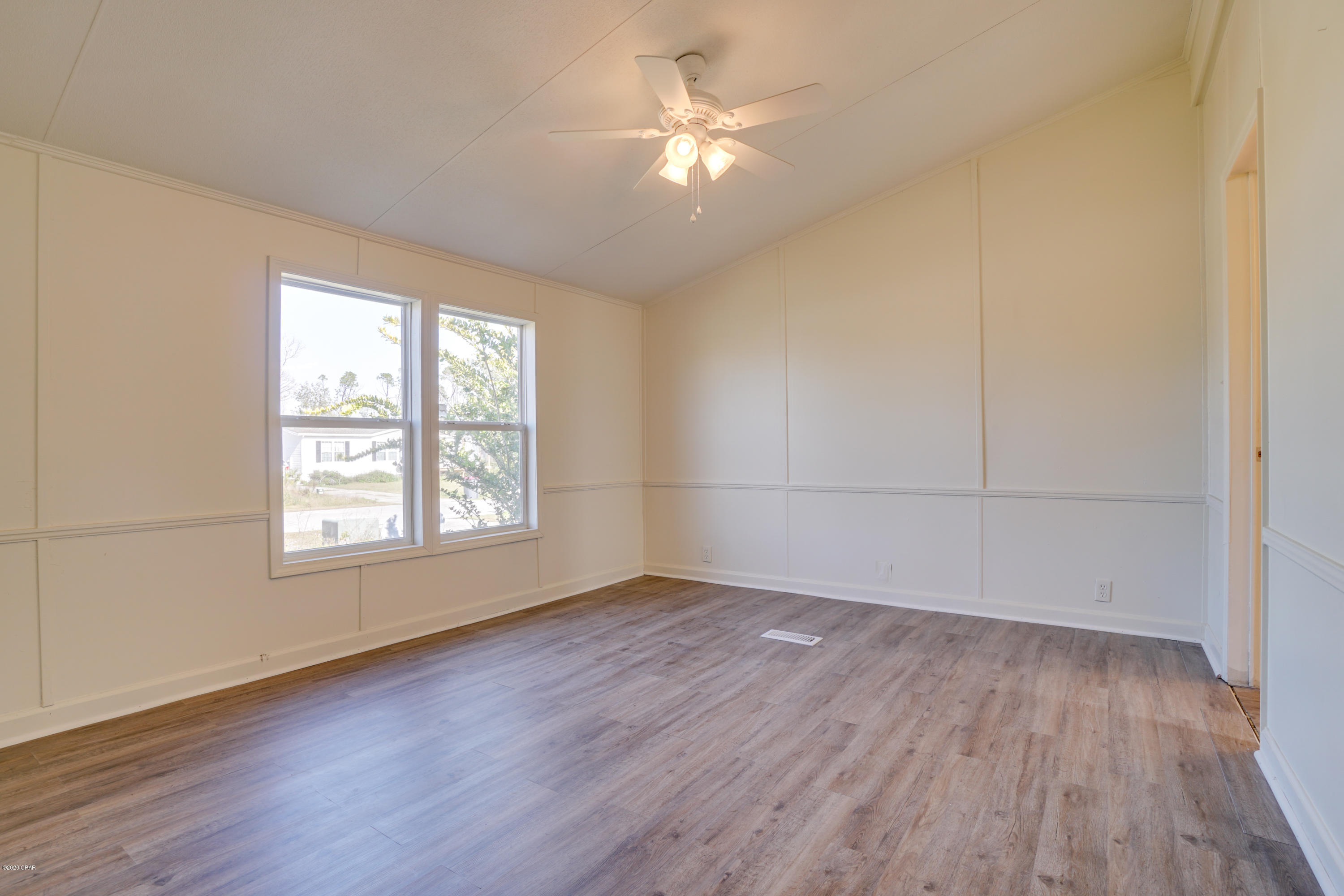 Sweetwater Village S Ph I - Residential