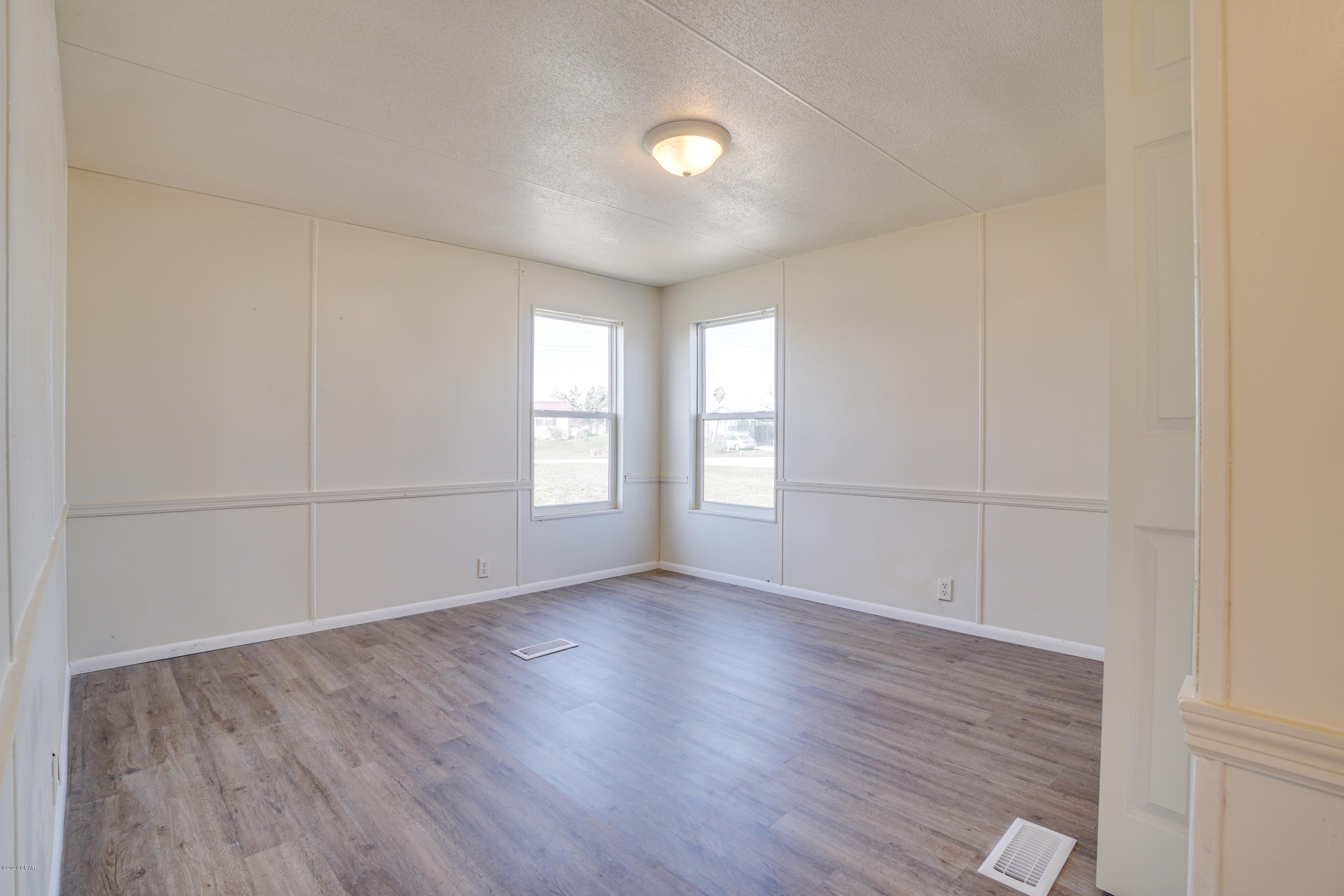 Sweetwater Village S Ph I - Residential